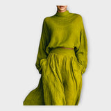 Плетен комплект с ефирна елегантност