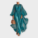 Въздушна рокля с елегантна и вечна естетика