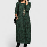 Акатерина - Елегантна рокля с дискретен поток и усещане за лукс