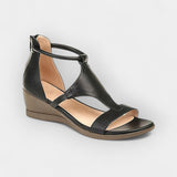 Сандали за многочасов комфорт