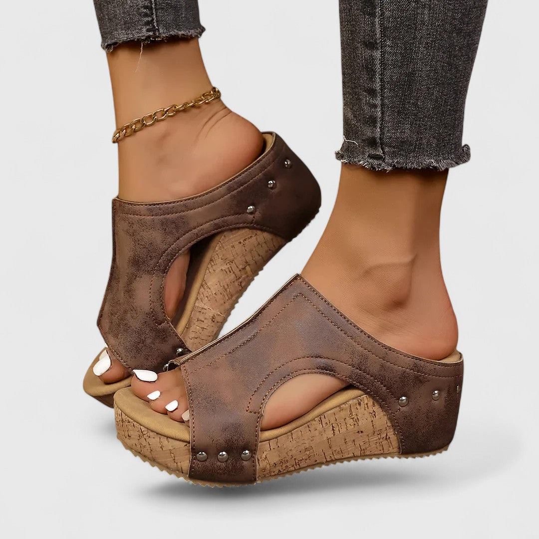 Мариго - Ортопедични сандали платформа с елегантен дизайн